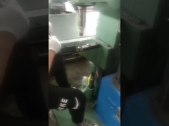 Maschine für das automatische Nieten