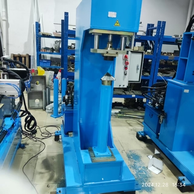 Qualität  380V Hydraulic Corner Pressing Machine for Stainless Steel Sinks Fabrik