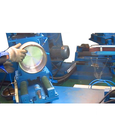 Edelstahl-Aluminiumtopf-Poliermaschine mit dem versandenden Reiben