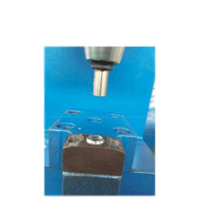 Handwerkliche Orbital-Hohlkochgeschirr-Rivetmaschine Hydraulischer Typ für Kochgeschirr