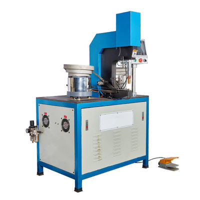 Guter Preis Automatische Aluminium-Kochgeschirr-Nivetmaschine Hydraulische Presse Online