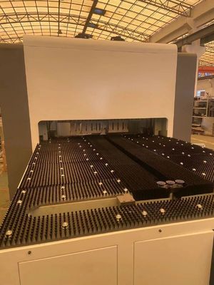 2.0m Sauger Typ Biege-Zentrum-Maschine Schrank Schalmach-Maschine