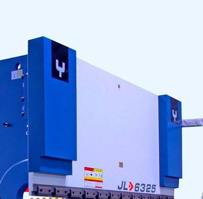Weiterentwickelte automatisierte Blechverarbeitungsmaschine zum präzisen Biegen und Formen