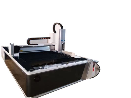 Intelligente Maschine zum Laserschneiden von Edelstahlplatten für Spülen / Wassertanks / Pfannen