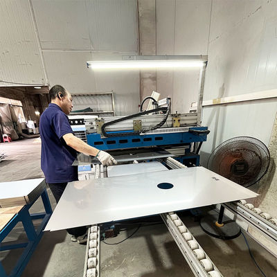 Intelligente Materialverbindungsmaschine mit gerader Naht TIG-Schweißmaschine für die handgefertigte Waschbeckenverarbeitung