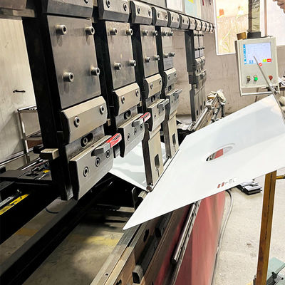CNC-Präzisions-Plasma-Schnitt-Edelstahl-Blattbiegmaschine für hochwertige handgefertigte Spülen