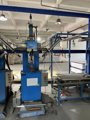 Dauerhafte Eck- und Nahtpressmaschine für Edelstahl Küchenspülen