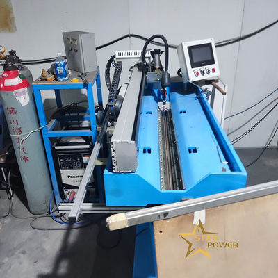 Hohe Leistung kann für Metallplatten verwendet werden Edelstahl Waschbecken Produktion von CNC-Gerade Nähte Schweißmaschine