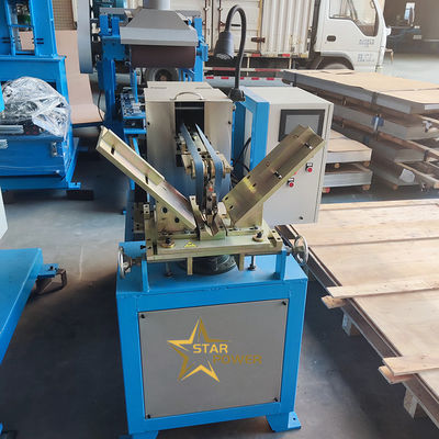 Automatische CNC Horizontale Schleifmaschine ist für interne vertikale Nähte und abgerundete Ecke Schleifen, fein und glatt konzipiert