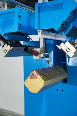 Stickstoffgeschützter Eckrundschweißer mit Lebensmittelkonformität und Präzisionsrundung für Küchenspülen